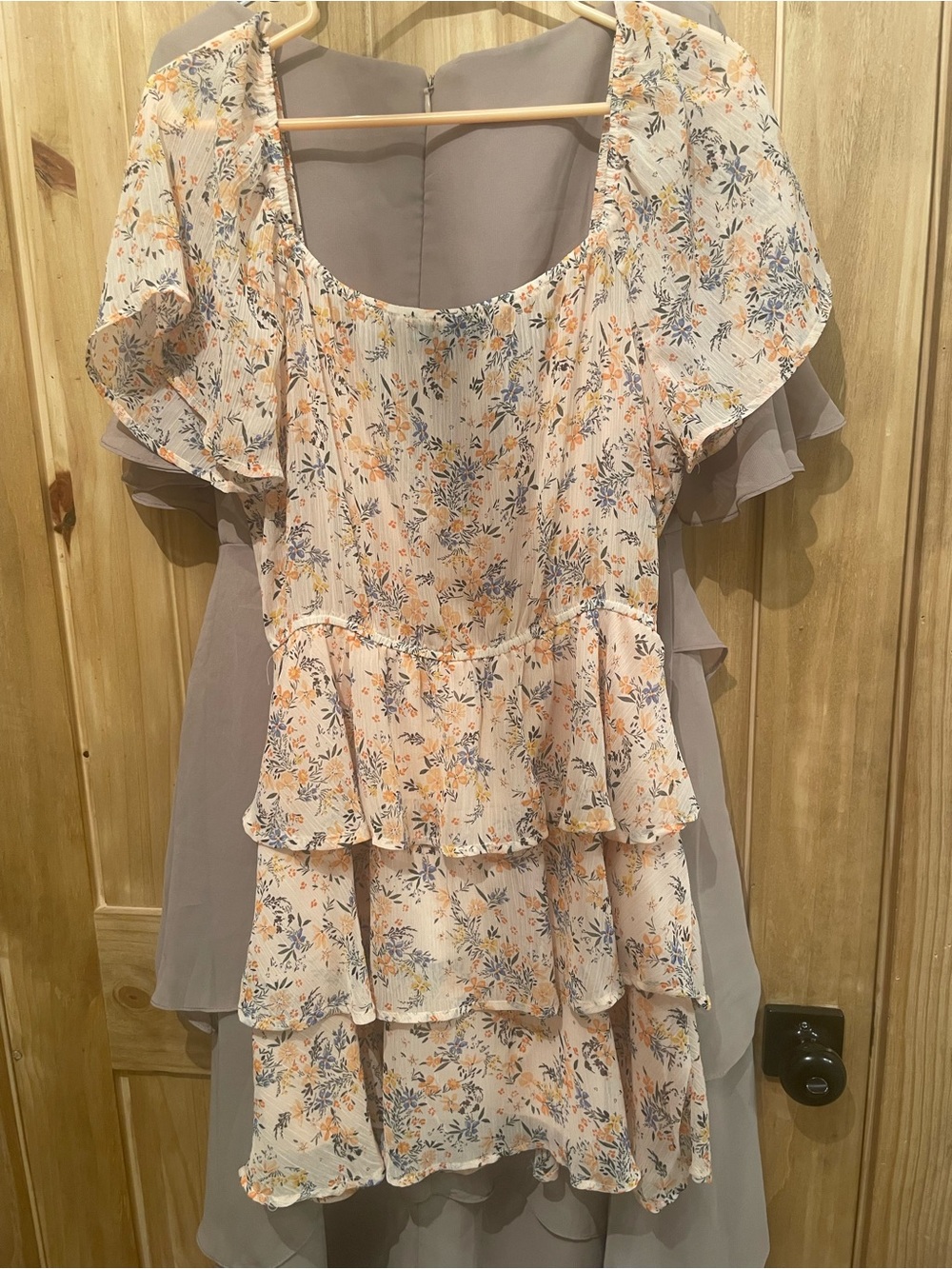Dress - Picture 2 of 2